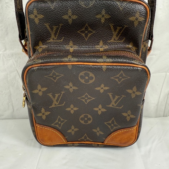 Louis Vuitton Brown Crossbody Bag - Picture 5 of 15